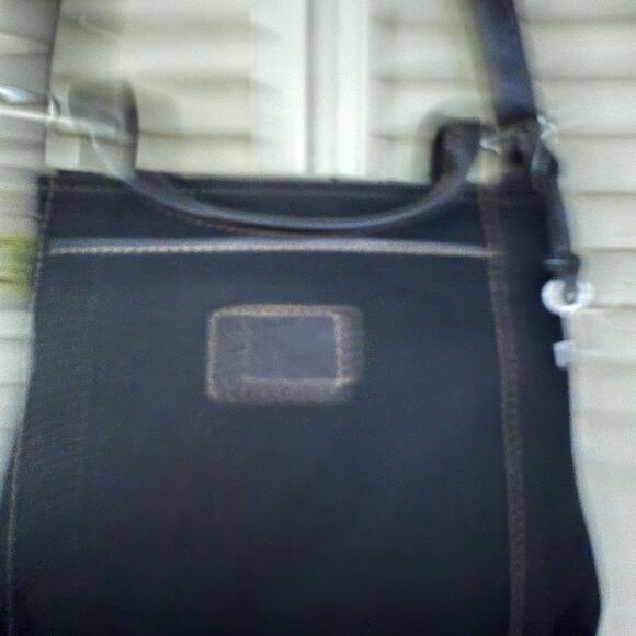 Fossil Black Leather Shoulder Bag - Picture 7 of 9